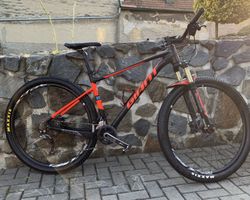 Giant fathom 29 er1 LTD 2017