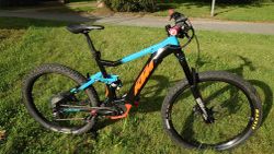 Prodám celoodpružené elektrokolo KTM Kapoho