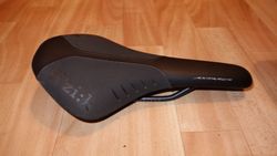 Fizik Antares R5