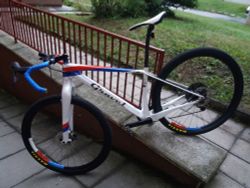 Prodám stavbu gravel biku vel. M na postavu do 182cm