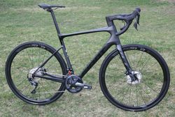 GIANT Defy Advanced Pro 2020 - skvělé silniční kolo s karbonovým rámem - NOVÉ
