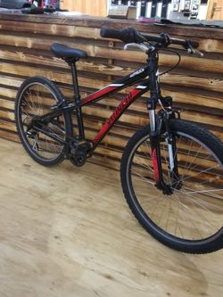 Specialized Hotrock 24