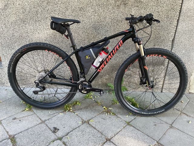 specialized rockhopper 2018 expert